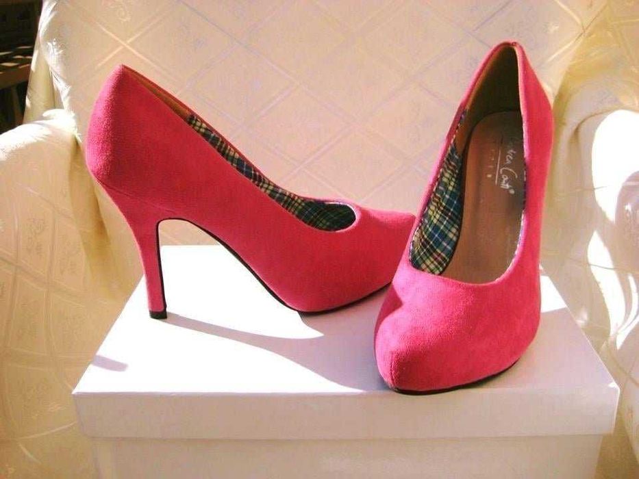 Новые женские туфли, замша  итальянский бренд Andrea Conti.