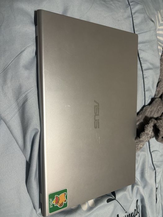 Продается ноутбук ASUS