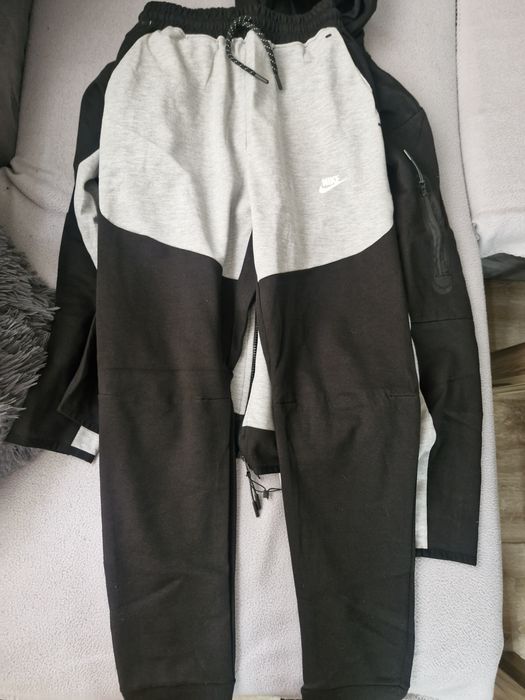 Nike tech fleece