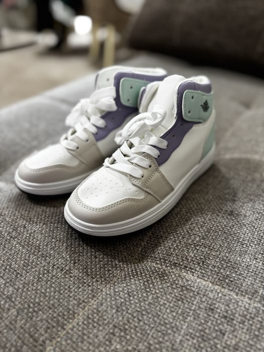 Новые кеды 38 размера