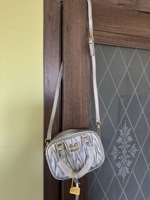 Сумка маленькая через плечо