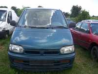 Продавам Nissan Serena 2.3 дизел на части.