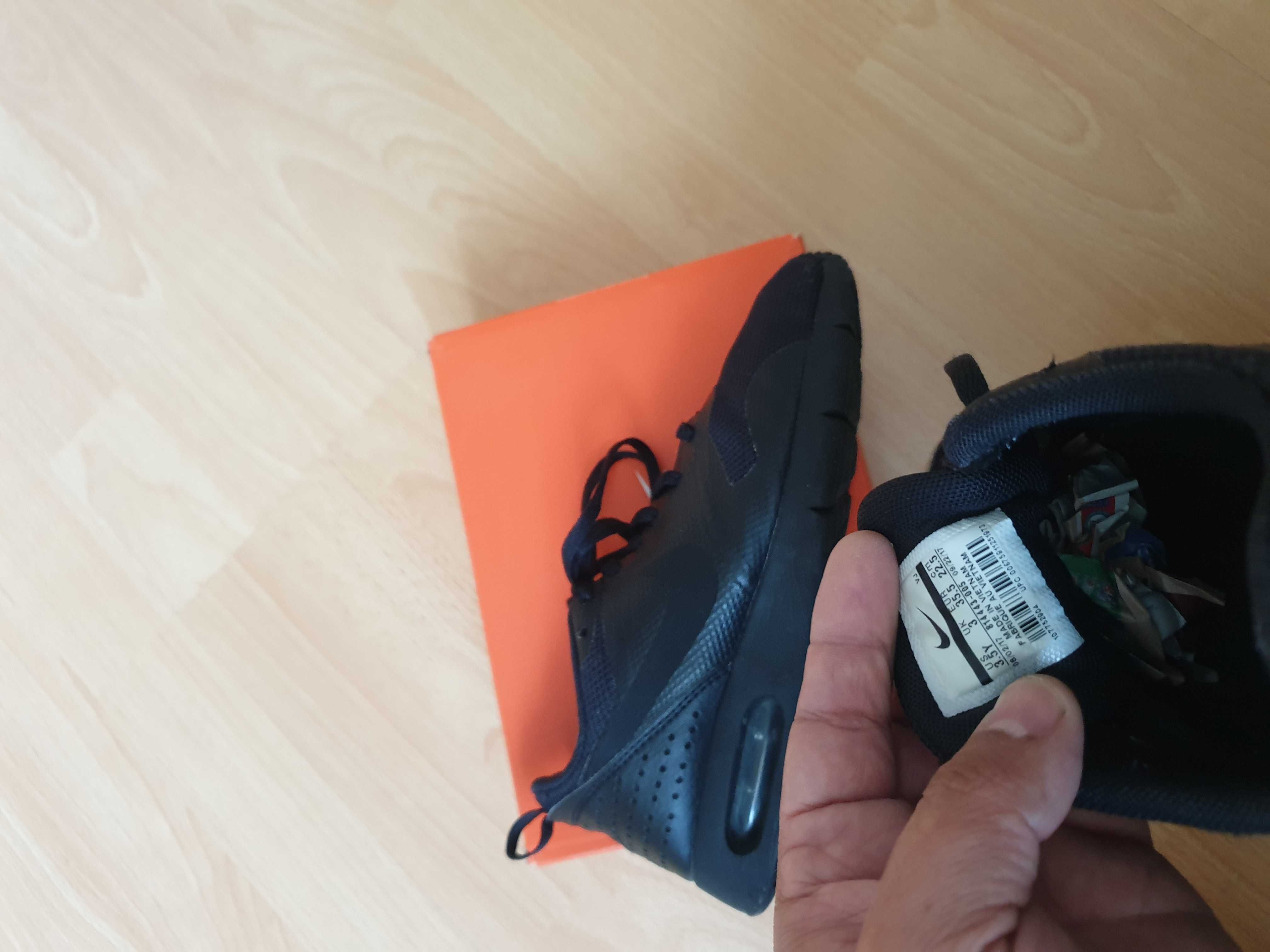 Adidasi originali Nike Air Max marime 35.5 pe perne de aer