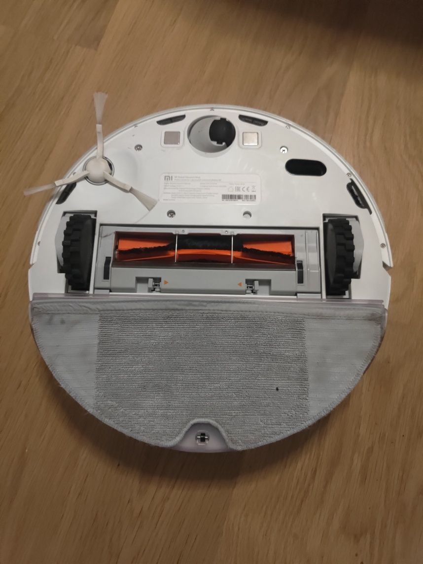 Vând aspirator inteligent Mi Robot Vacuum-Mop