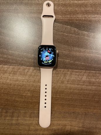 Apple Watch 4 - 44mm