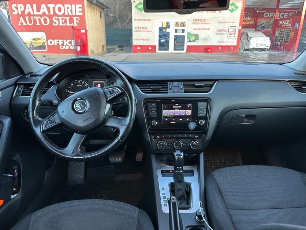 Skoda Octavia 2014,1.6 diesel, automata