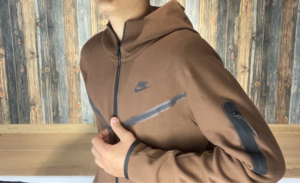 Nike Tech Fleece Original Culoarea Maro Mărimea M Nepurtat