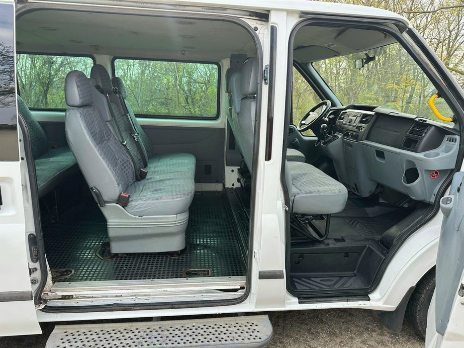 Ford transit/2012/klimă/9 locuri