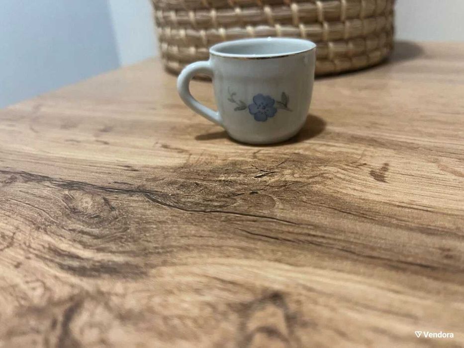 Мини ретро порцеланова чашка