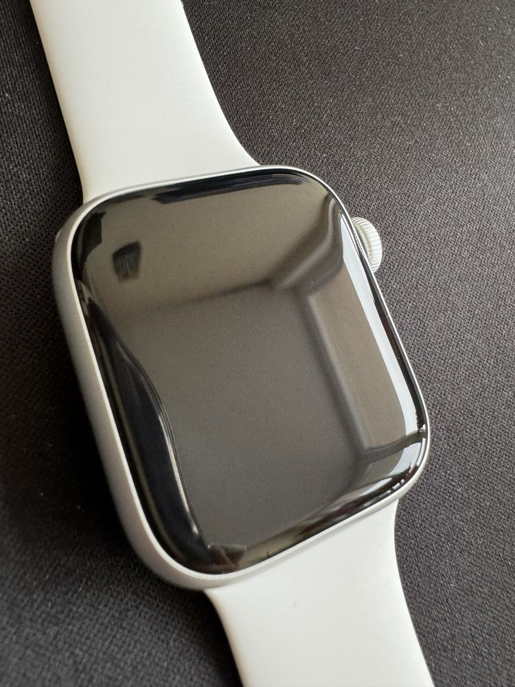 Часовник Aplle Iwatch 8 41mm