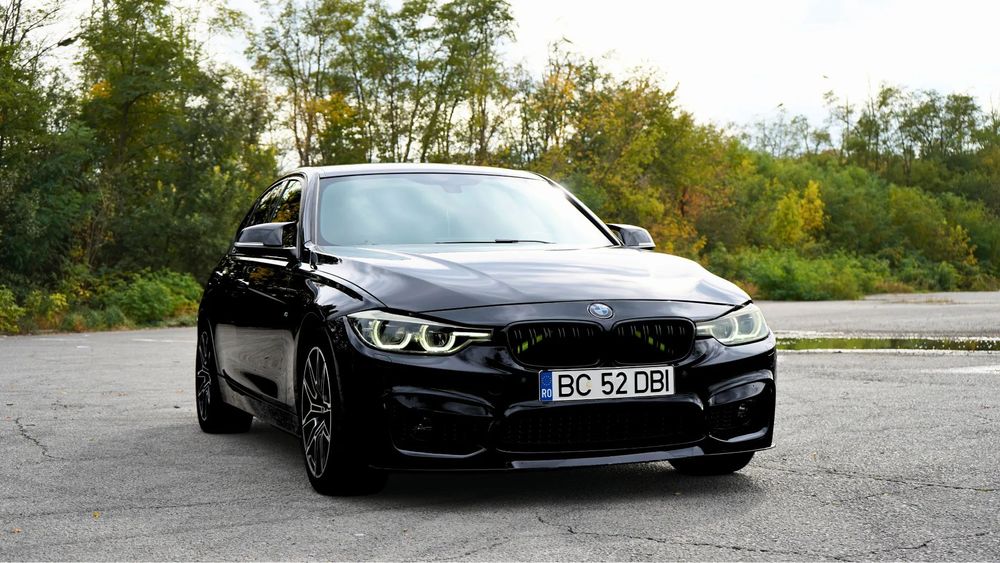 BMW Seria 3 BMW 330i LCI xDrive 2017 - M3 Look