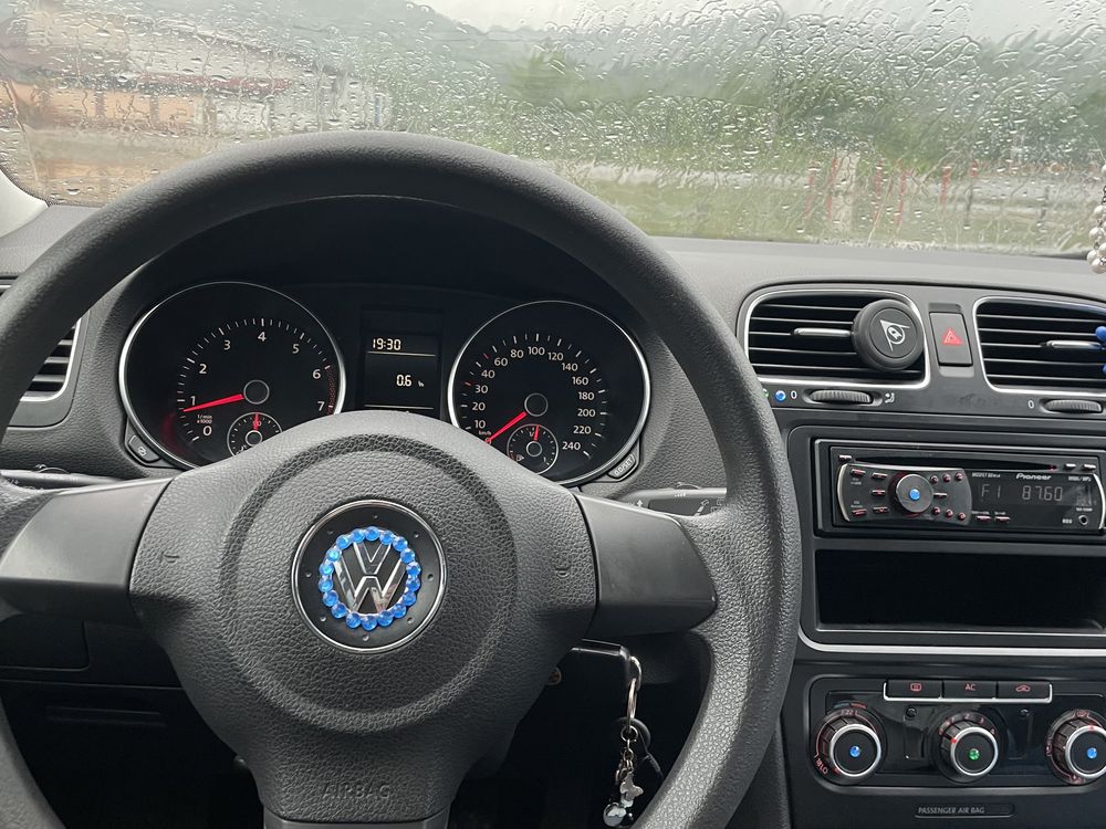 Golf 6, 2009, 1,4 mpi, benzină .