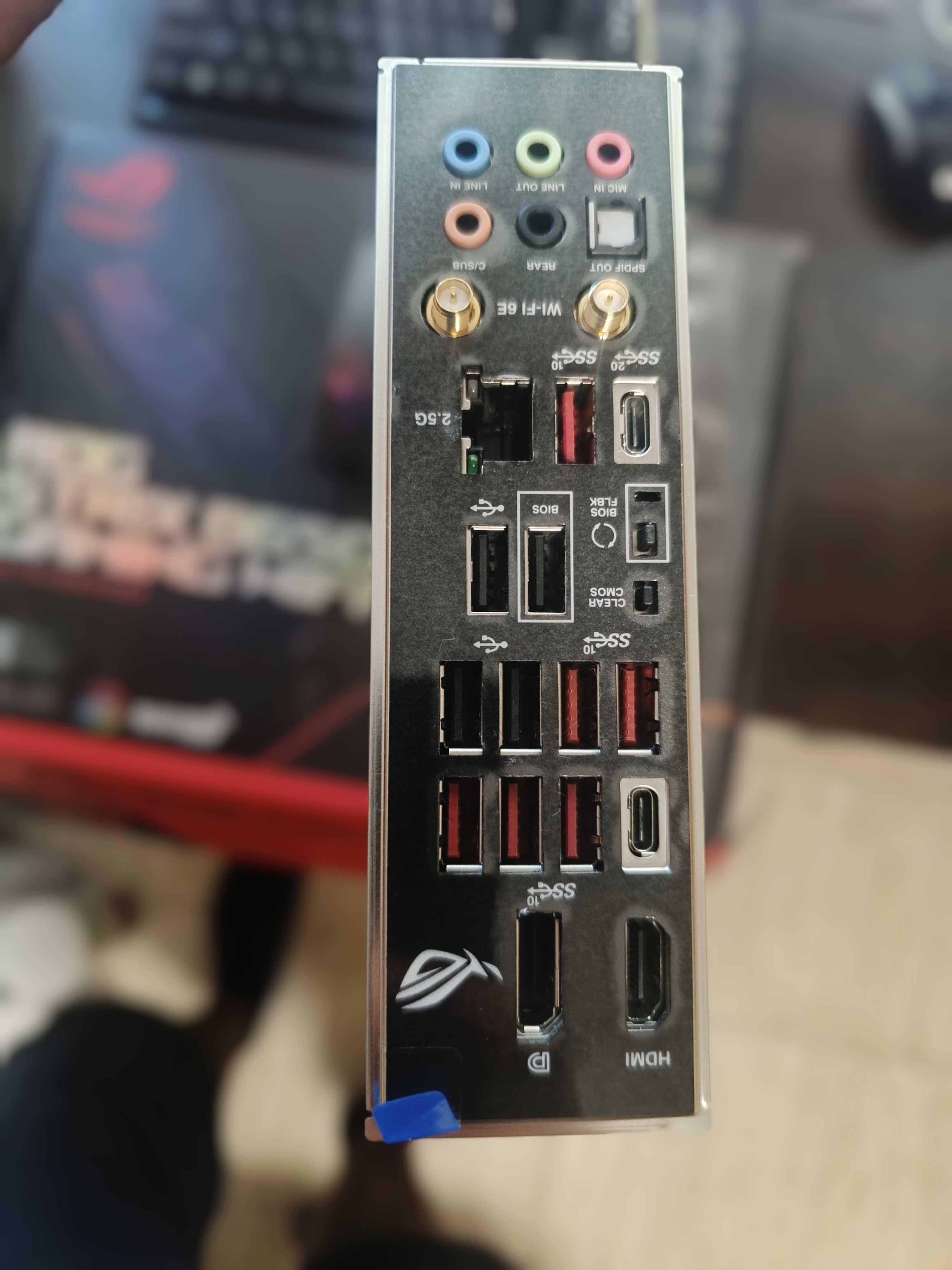 Дънна платка ASUS ROG STRIX B650E-E GAMING WIFI - AMD AM5 сокет