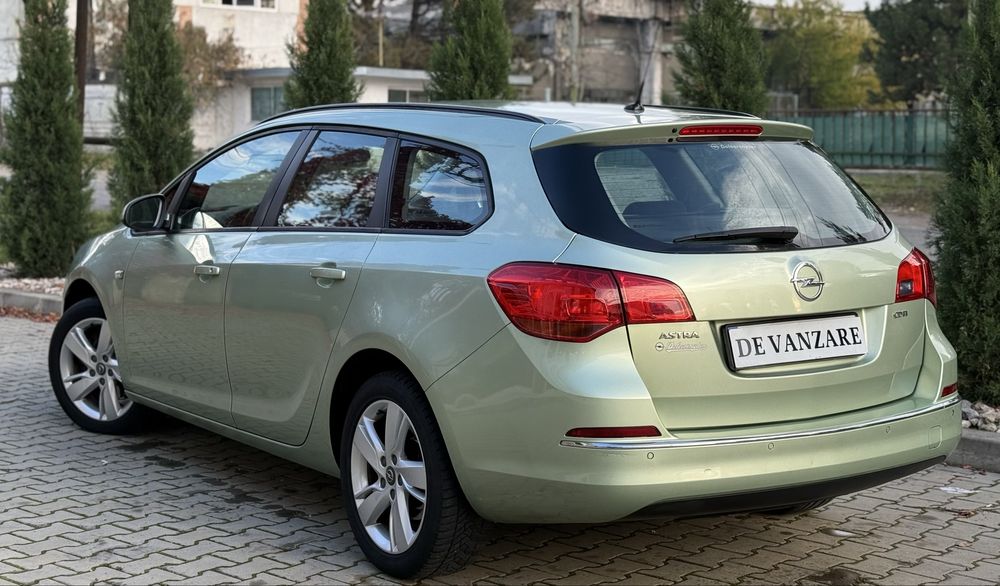 Opel Astra J Facelift 1.7 CdTi 110 CP ecoFlex 2013 Euro 5