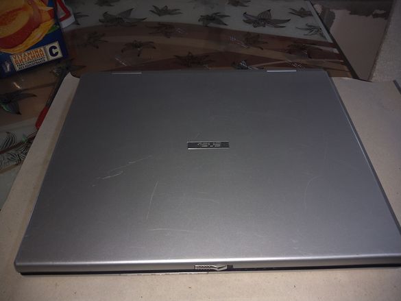 Asus L3500D Лаптоп