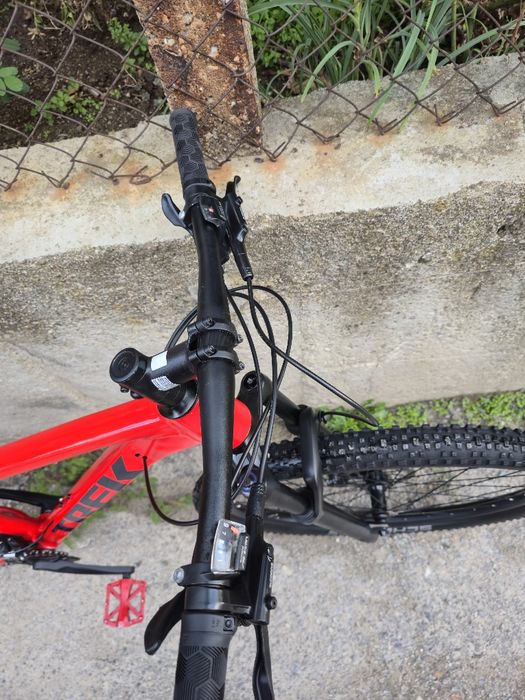 Trek X-caliber 7 29цола L размер Въздушна вилка Rockshox Judy Хидравли