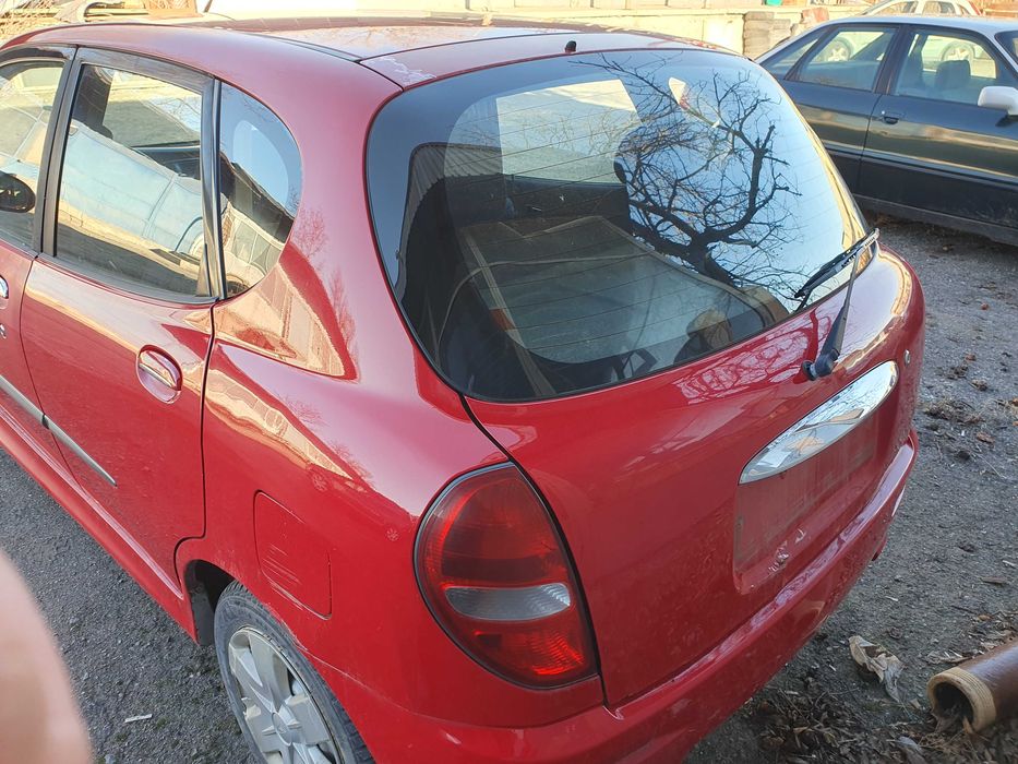 Daihatsu sirion 1.3 103 к.с. 4x4