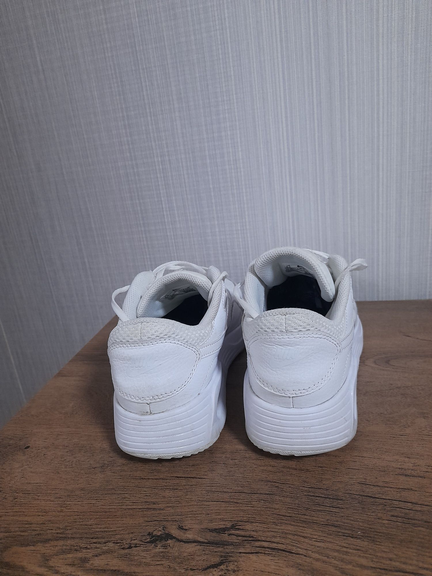 Nike Air max маратонки 40 номер.