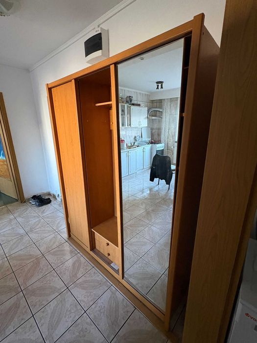 Donez dulap funcțional