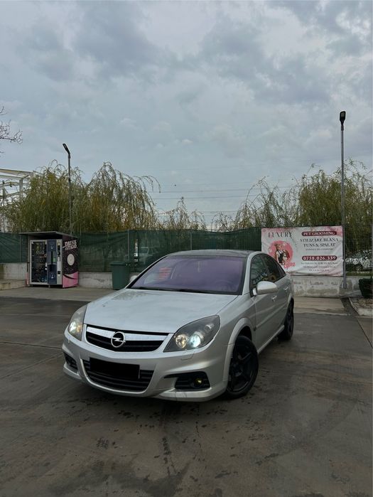 Opel Vectra C 1.9 CDTi OPC Line facelift