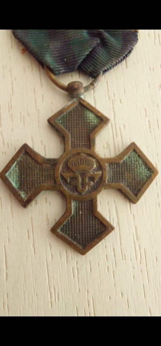 Medalie CERNA Comemorativa de razboi.1916- 1918.