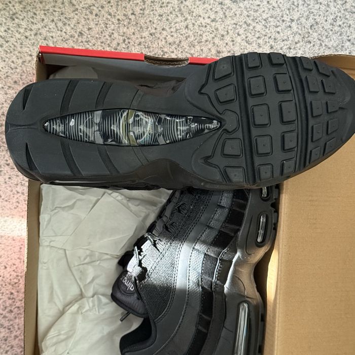 Nike Air Max 95 Black Essential
