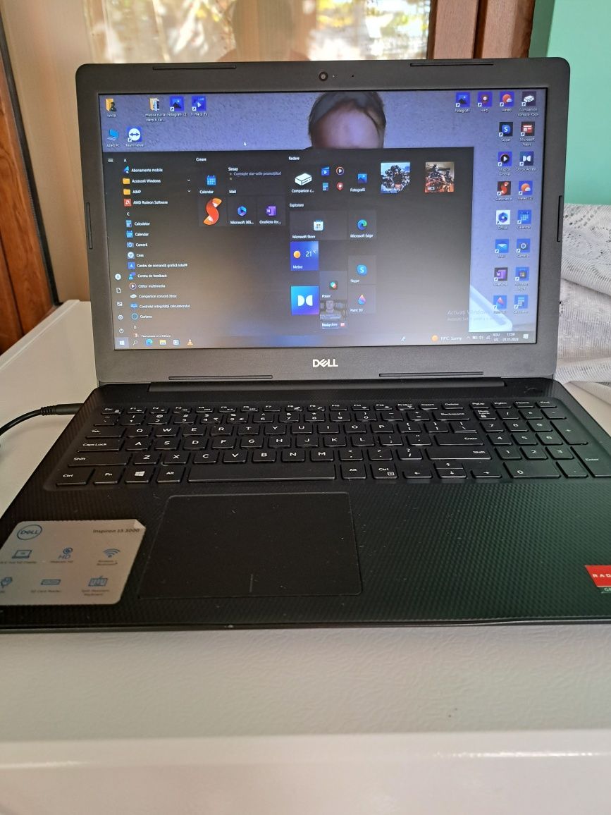 Laptop Dell stare perfectă