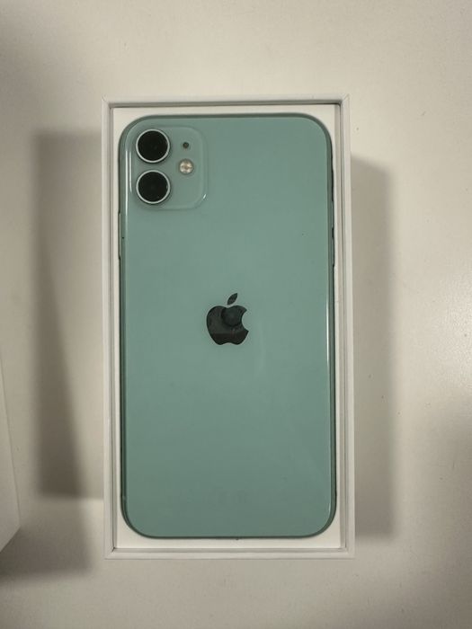iPhone 11 64GB ментово синьо
