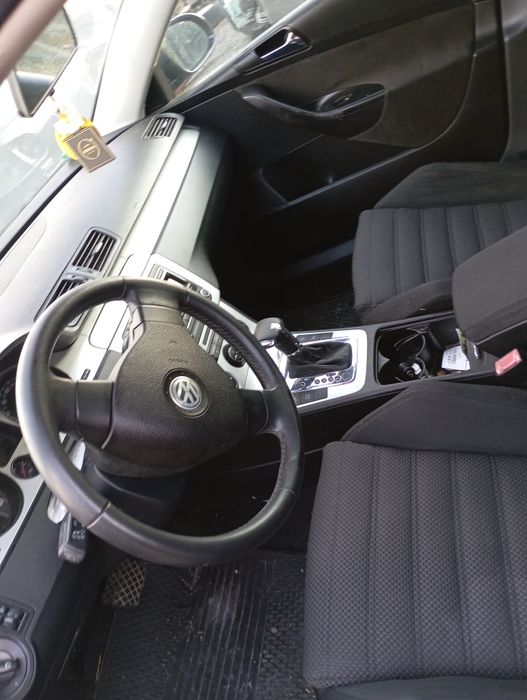 Фолксваген Пасат Б6 2008 год  2.0 тди BMP