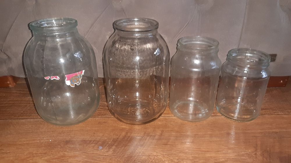 Продам банки по 100 тенге