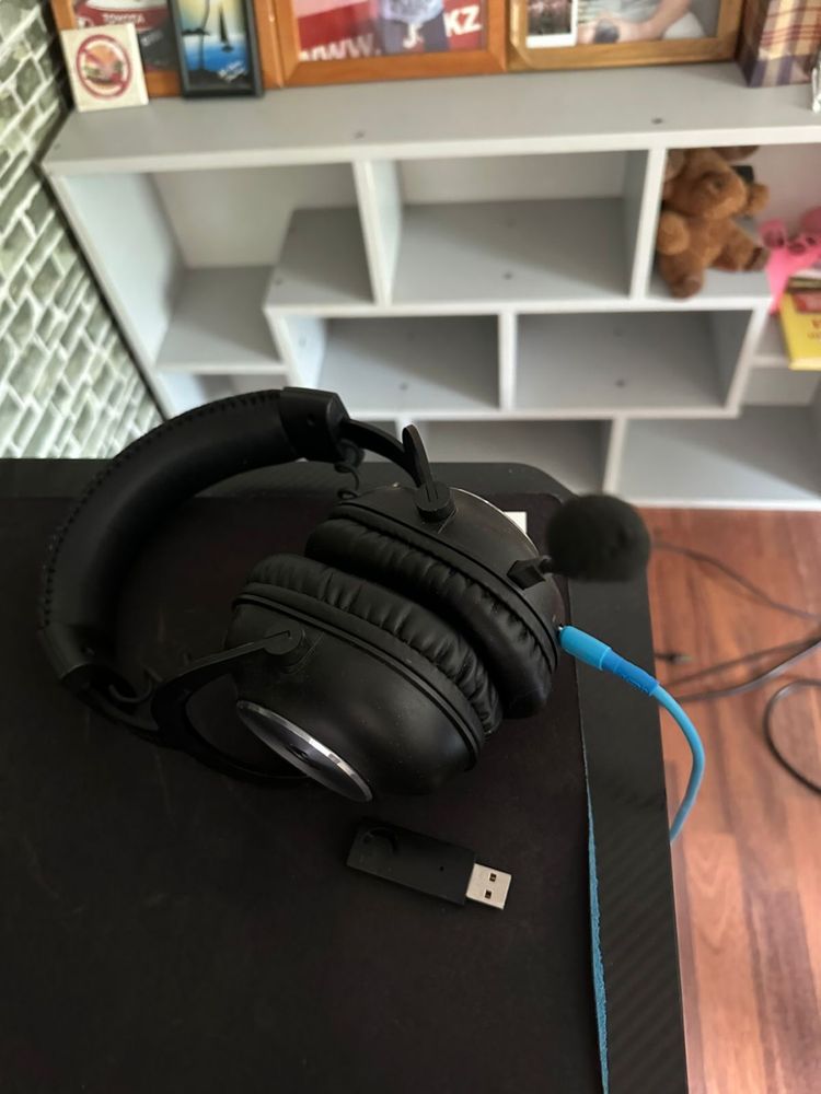 Продам наушники Logitech G Pro X