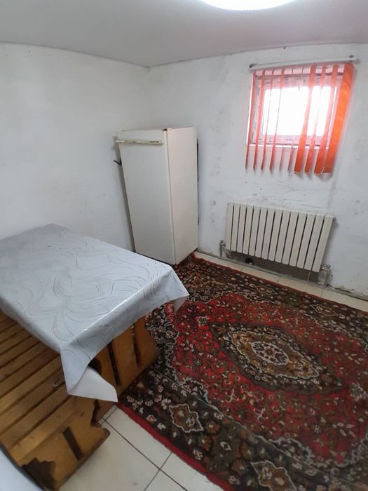 сдаеться двух комнатная времянка с сан узел гор. хол. вода 35000