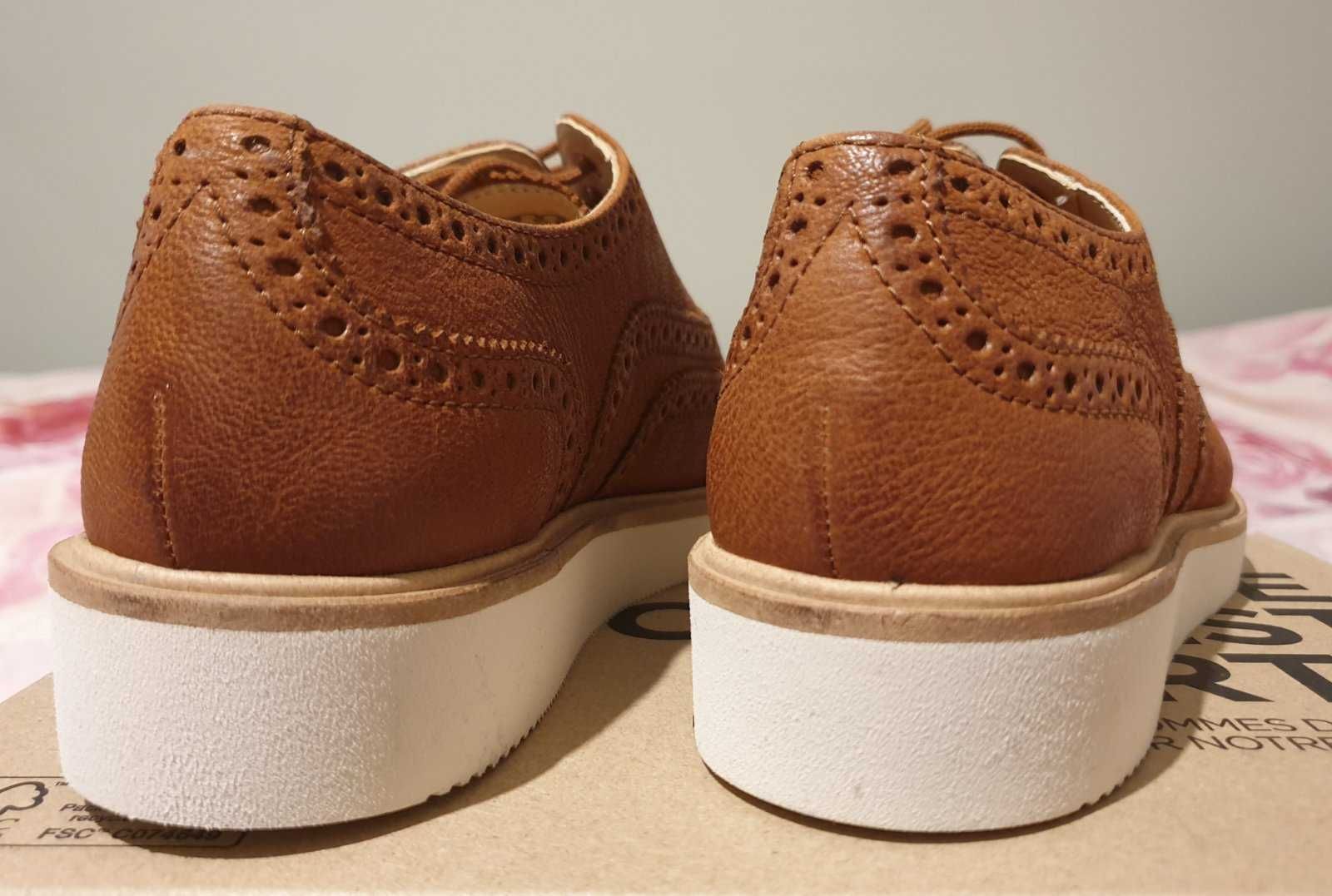 Маркови дамски обувки CLARKS