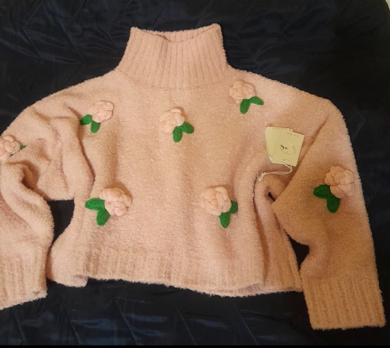 Дамска блуза с цветя