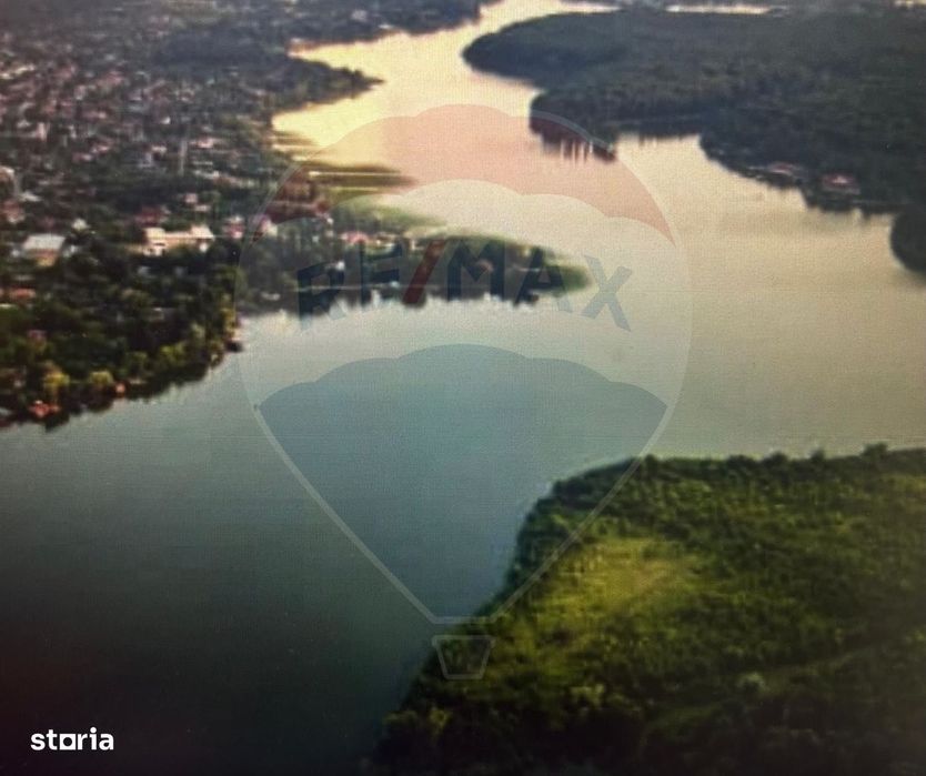 Teren cu deschidere la lac 1,430mp