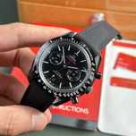 omega speedmaster black black2