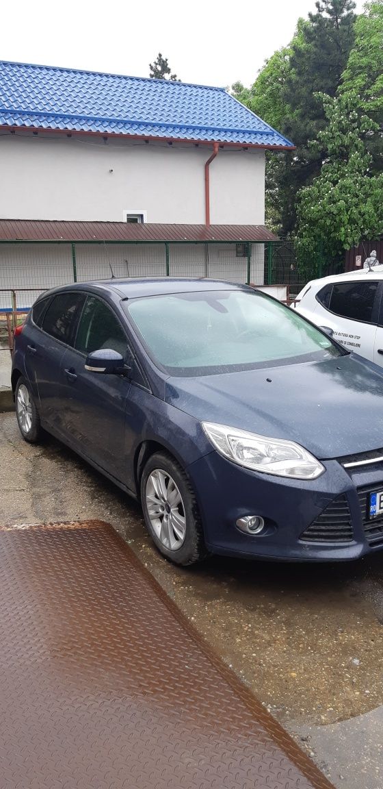 Ford Focus 2011, 1.6 benzină, 150caluti