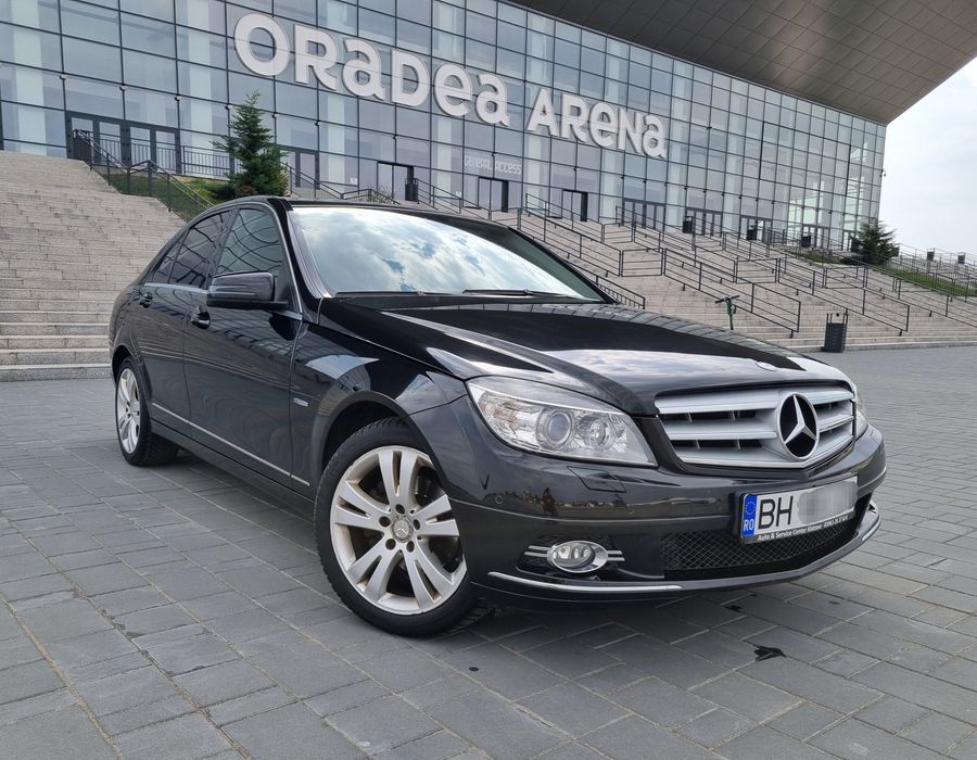 Mercedes C180 Kompressor - BlueEfficiency - Avangarde Edition