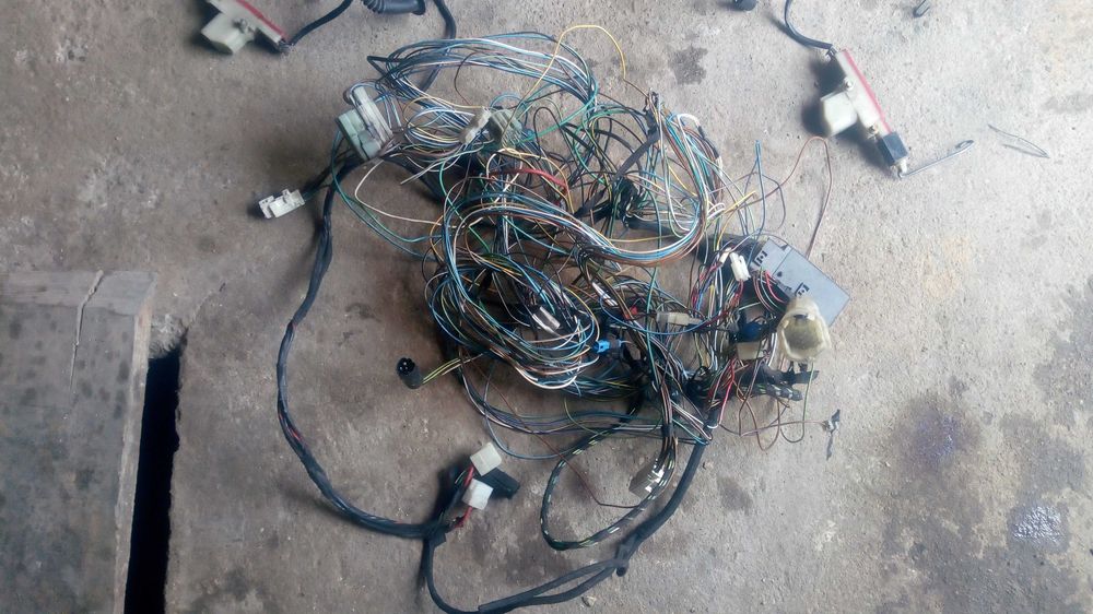 Останали части БМВ Е30