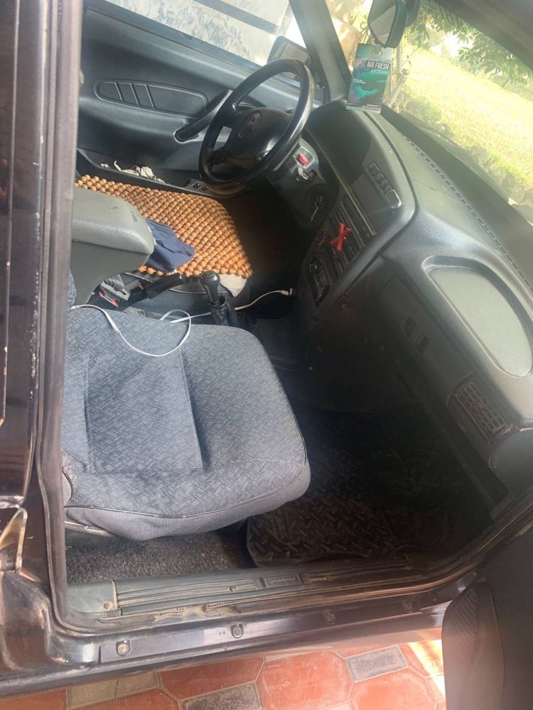 Lada 2115 sotiladi yahshi holatda