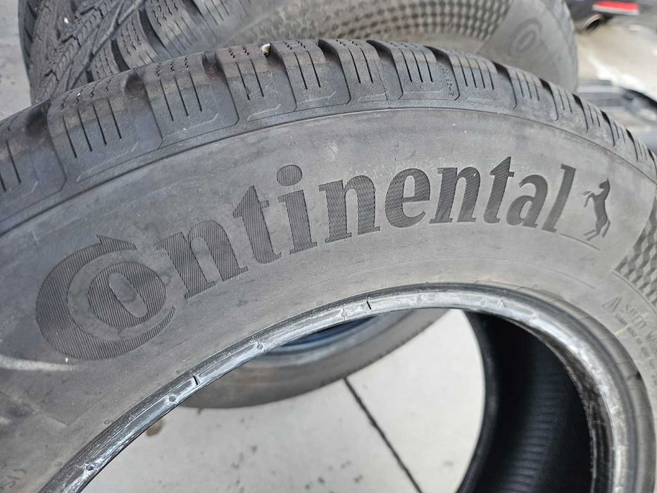 4бр. 225/65 R17 зимни CONTINENTAL 870 6-6.5мм