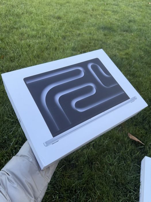 Macbook M4 Pro 16 inch / 512Gb / 24Gb Ram