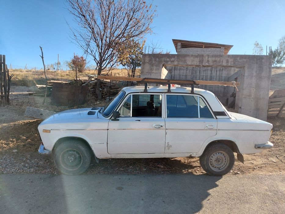 Vaz 21 03 sotiladi