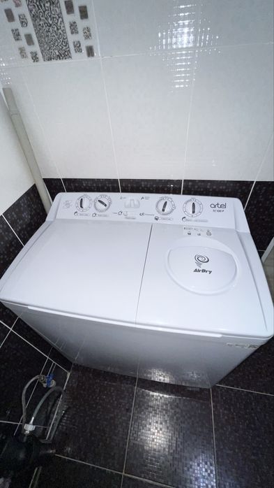 Стиральная машина полуавтомат Artel TC 100 P белый