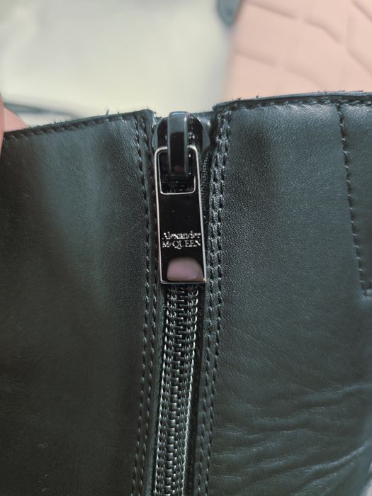 Cizme pentru barbati Alexander McQueen autentic 100%