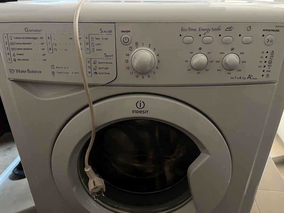 Пералня Indesit