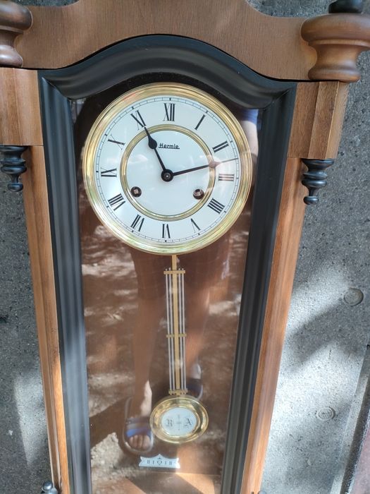 Ceas de perete cu pendul