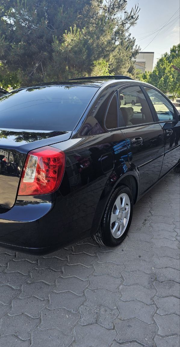 Gentra darkmoon blue 3 A/T full pozitsiya lyuk, Abs va magnitafon