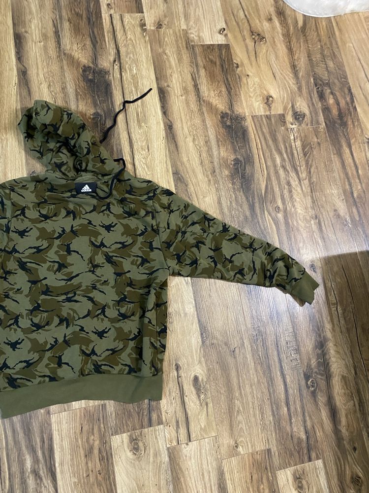 Adidas FI Camo size L