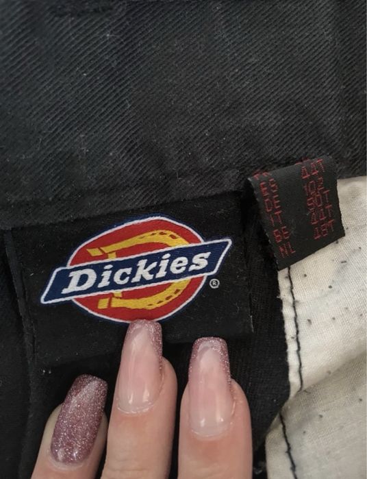 blugi dickies negri